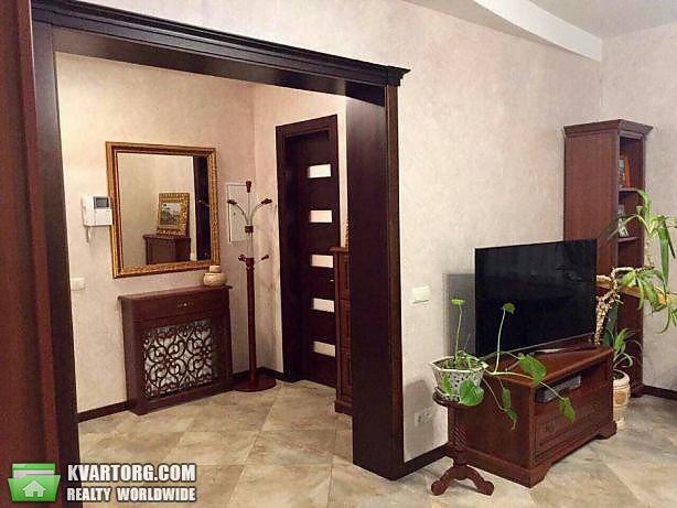 Rent out house. Киев,  Садовая — photo 6