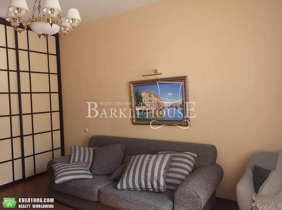 Rent out 2-room apartment. Киев,  Софиевская — photo 1