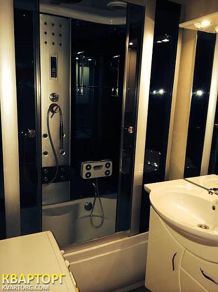 Rent out 3-room apartment. Одесса, Люстдорфская дорога — photo 1