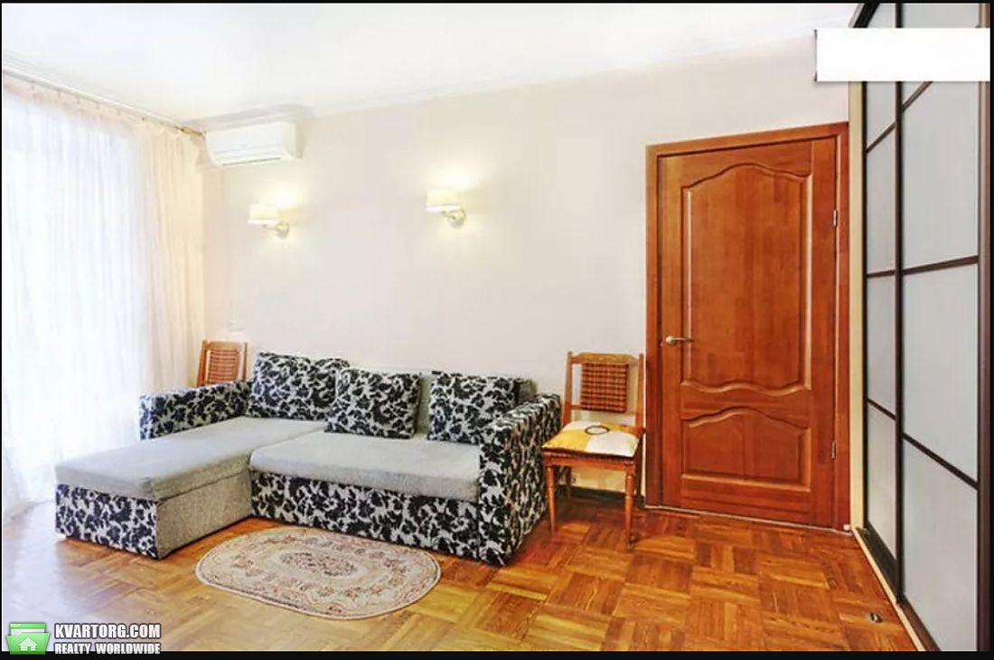 Rent out 2-room apartment. Киев,  Жилянская — photo 6