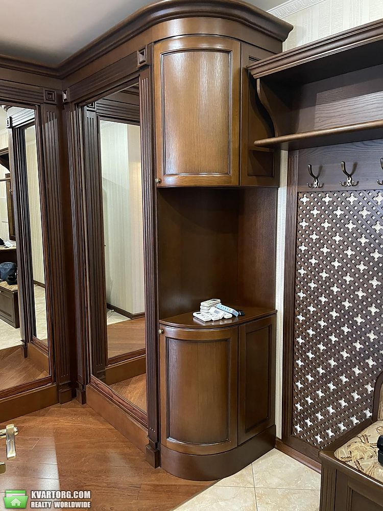 Sell 3-room apartment. Киев,  Срибнокильская — photo 7