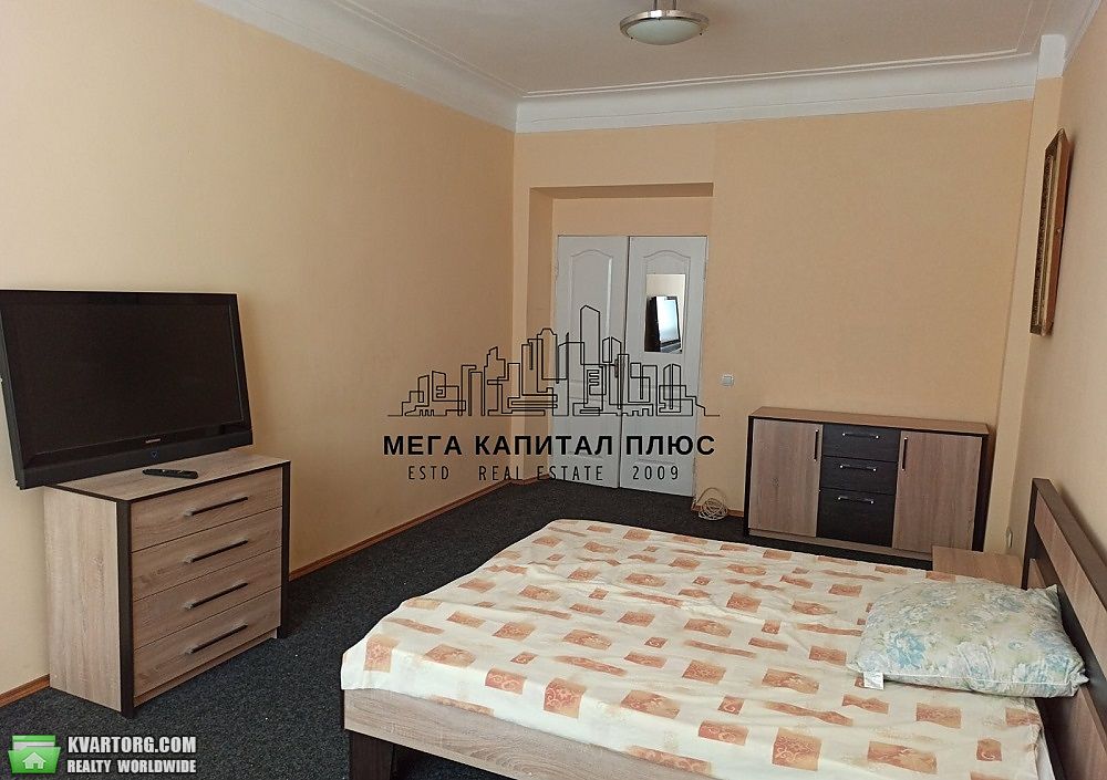 Rent out 2-room apartment. Киев, Багговутовская — photo 2