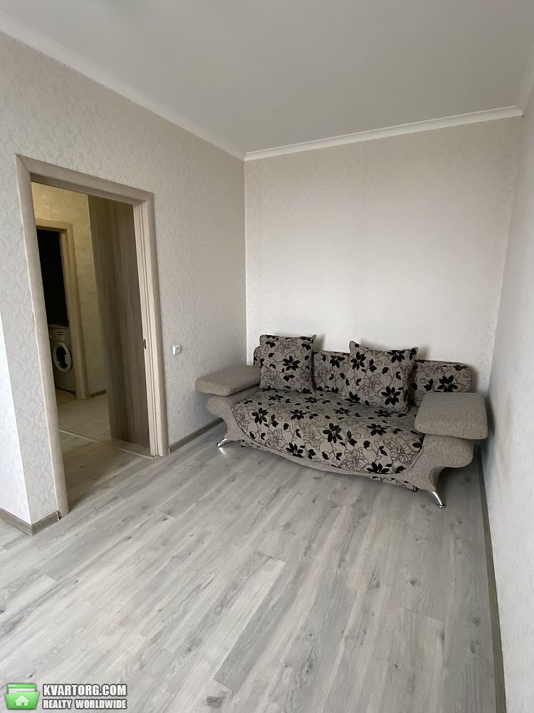 Rent out 1-room apartment. Киев, Львовская — photo 6