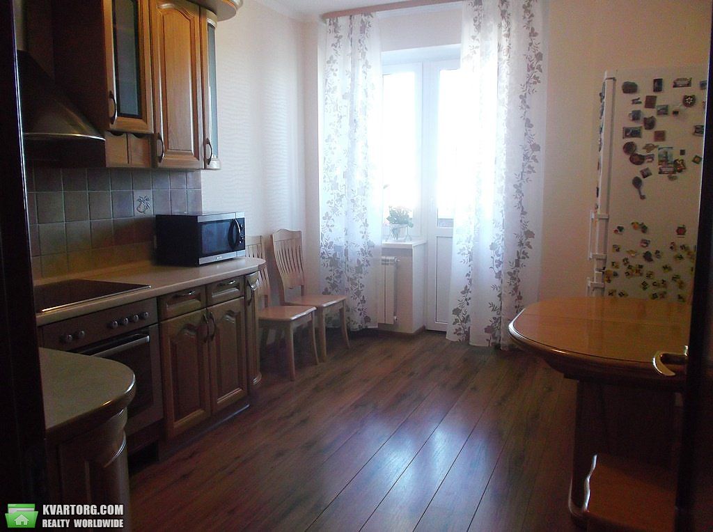 Sell 3-room apartment. Киев,  Никольско-Слободская — photo 1