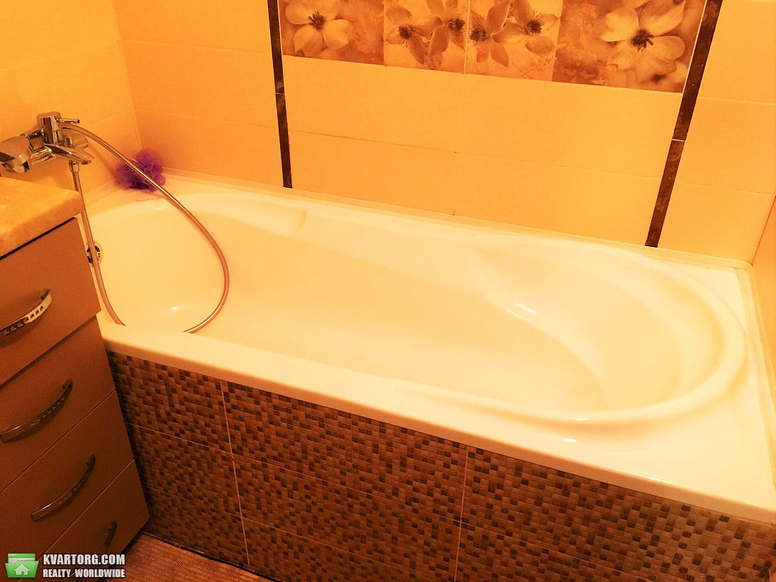 Sell 3-room apartment. Киев, Регенераторная — photo 8