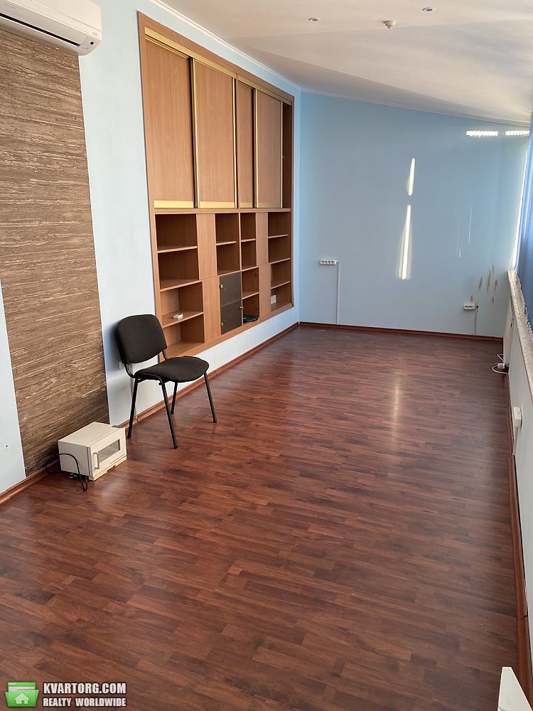 Rent out office. Одесса, малая арнаутская — photo 1