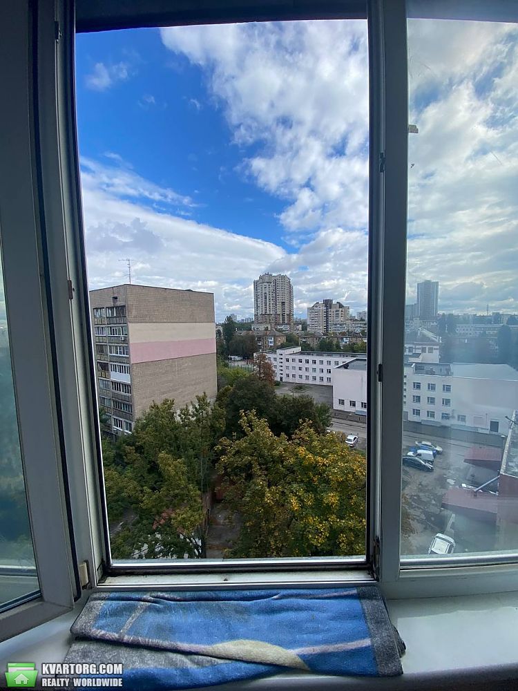 Rent out 2-room apartment. Киев, Преображенская — photo 9