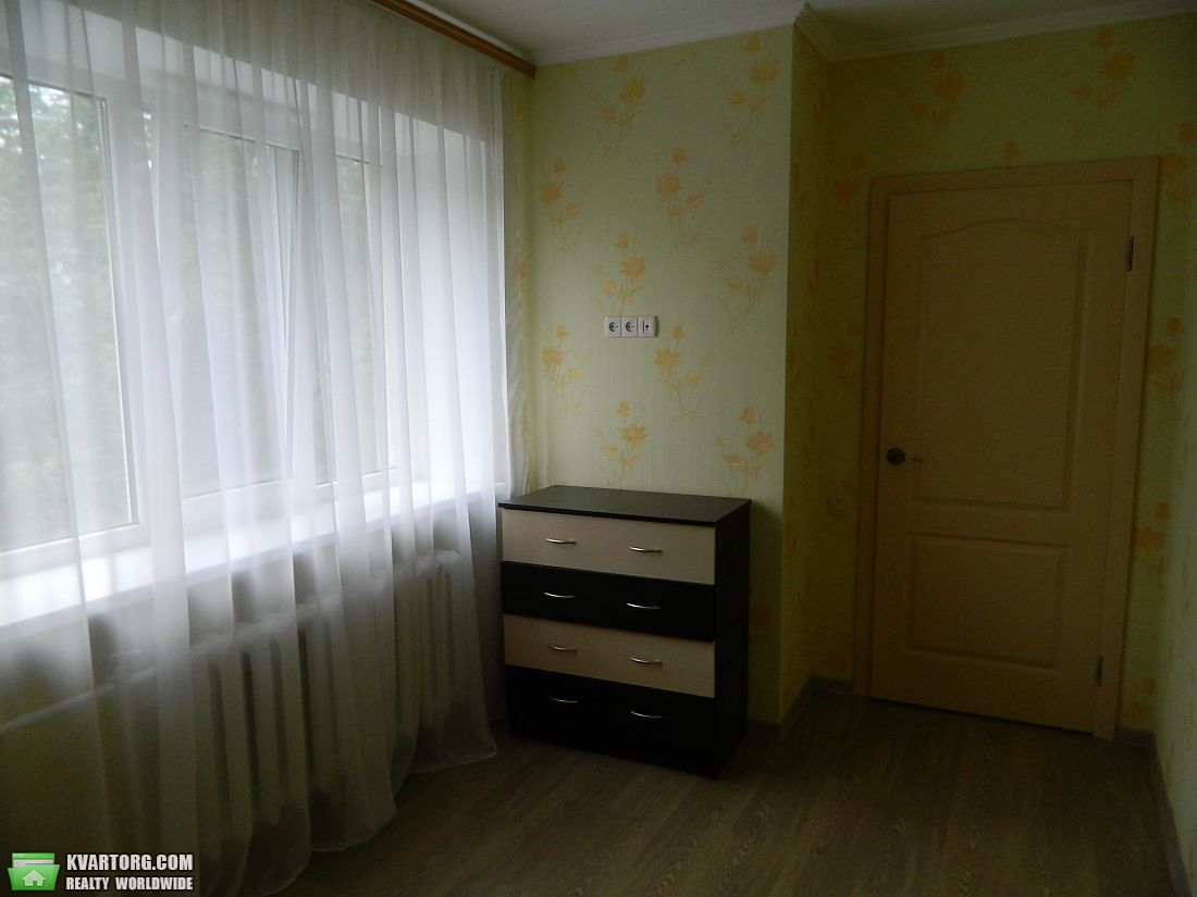 Rent out 2-room apartment. Одесса, Лунный  Переулок — photo 1