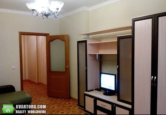 Rent out 1-room apartment. Киев,  Васильковская — photo 1
