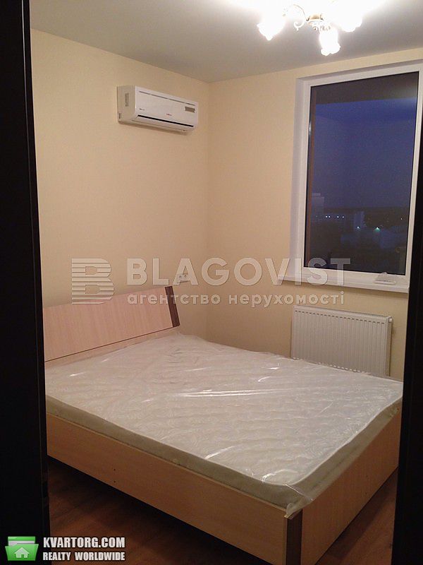 Rent out 1-room apartment. Киев,  Ломоносова — photo 4