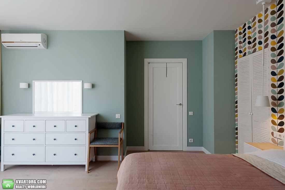 Sell 3-room apartment. Киев,  Симиренко — photo 10