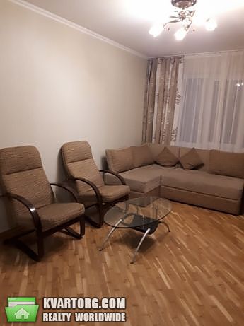 Rent out 3-room apartment. Киев,  Лятошинского — photo 1