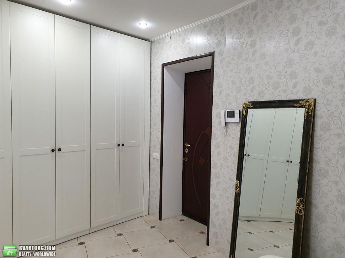 Rent out house. Киев,  Ольшанская — photo 8