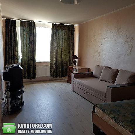 Rent out 1-room apartment. Киев,  Конева — photo 2