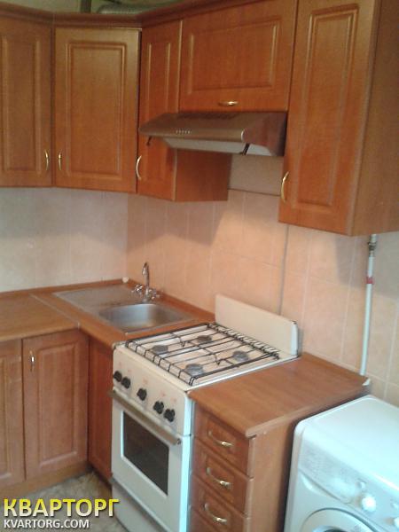 Rent out 1-room apartment. Киев, Киото — photo 1