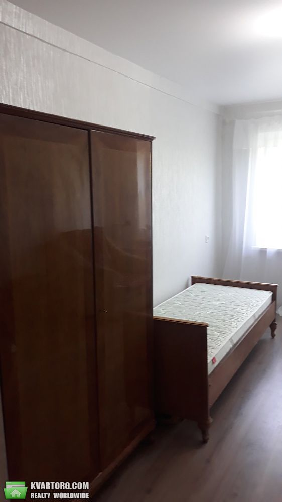 Rent out 2-room apartment. Киев,  Блюхера — photo 4