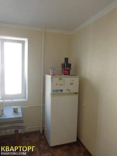 Sell 3-room apartment. Киев,  Каштановая — photo 2