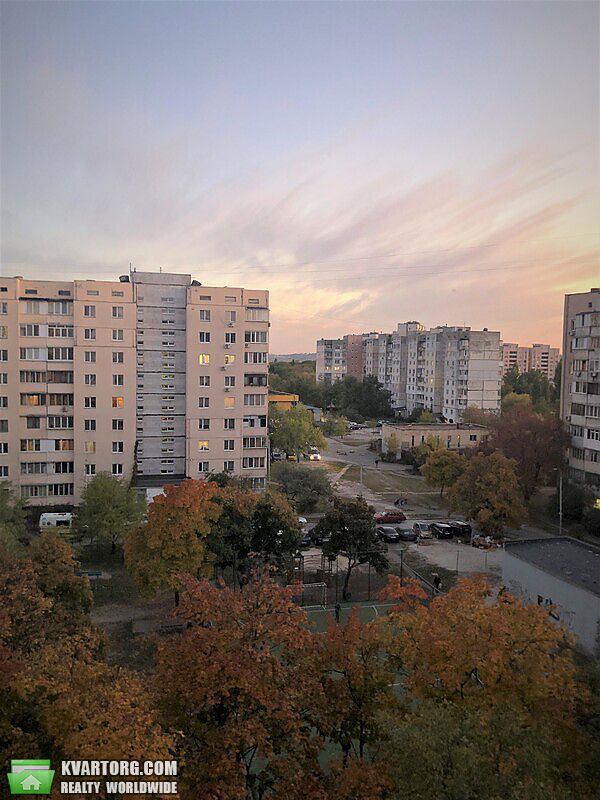 Sell 3-room apartment. Киев,  Радужная — photo 8