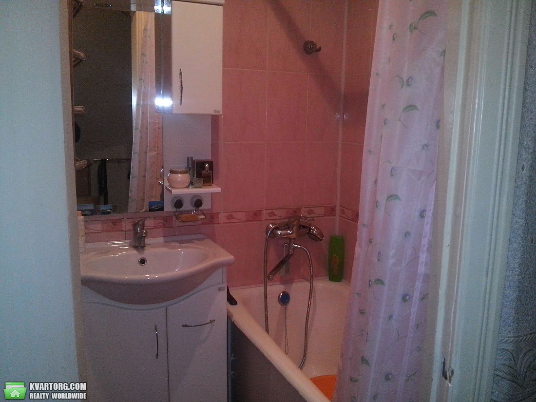 Sell 2-room apartment. Киев,  Отрадный пр — photo 1