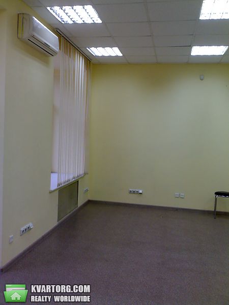 Rent out office. Киев, ул.Богомольца — photo 2