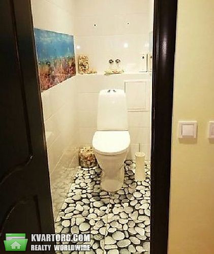 Sell 3-room apartment. Киев,  Малокитаевская — photo 10