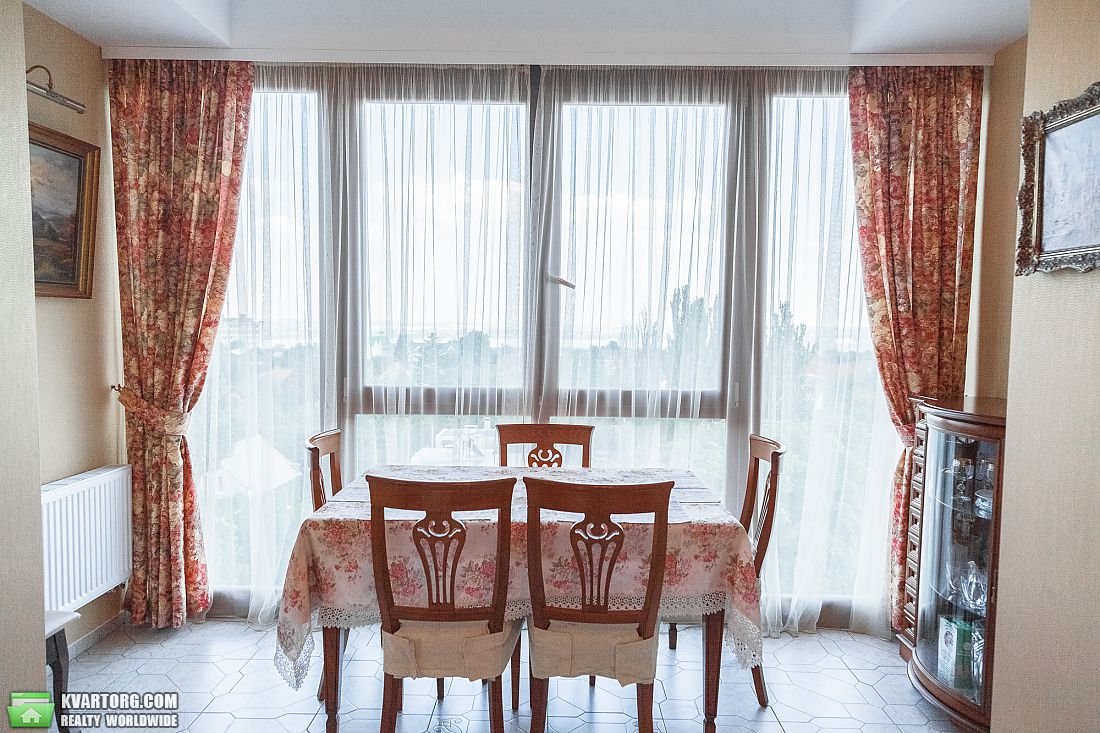 Sell 4-room apartment. Днепропетровск,  Гагарина пр — photo 8