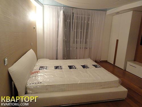 Rent out 3-room apartment. Киев,  Старонаводницкая — photo 8