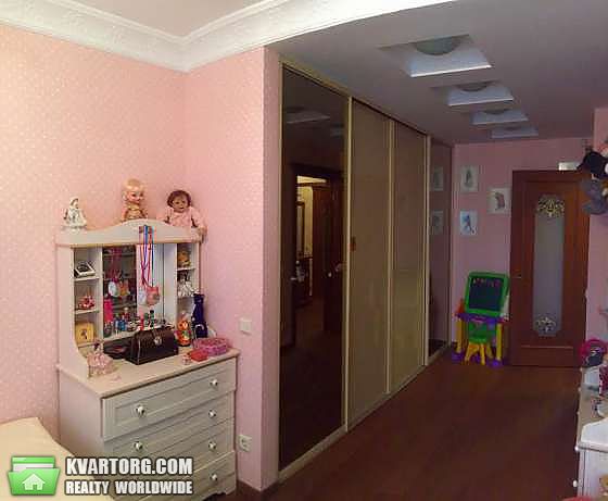 Sell 4-room apartment. Днепропетровск, Победа-6 — photo 10
