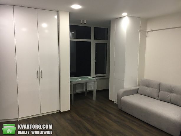 Rent out 1-room apartment. Киев, Московский переулок — photo 3