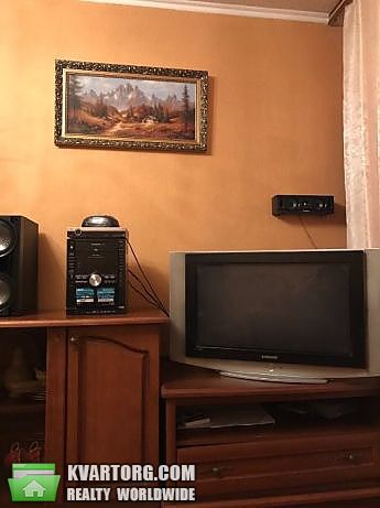 Rent out 1-room apartment. Киев, Иллича — photo 4