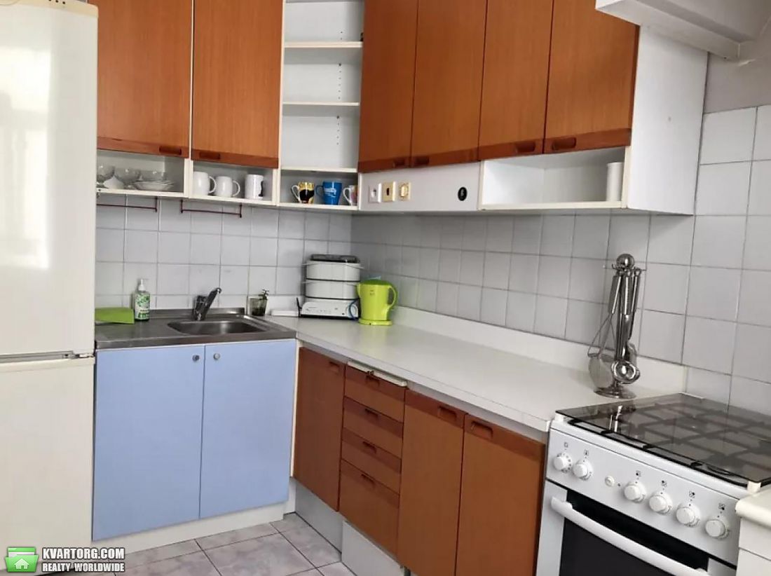Rent out 3-room apartment. Киев,  Московская — photo 4