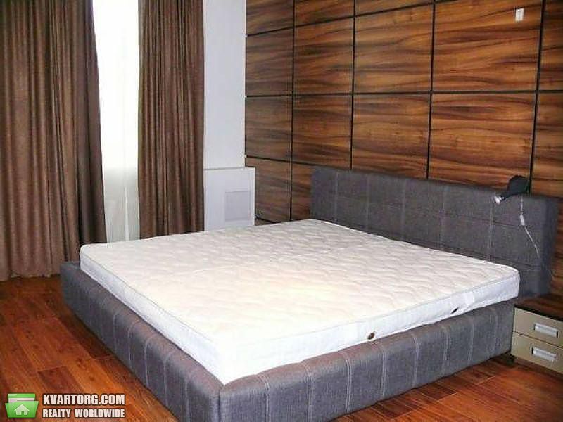 Rent out 2-room apartment. Киев,  Раевского — photo 2