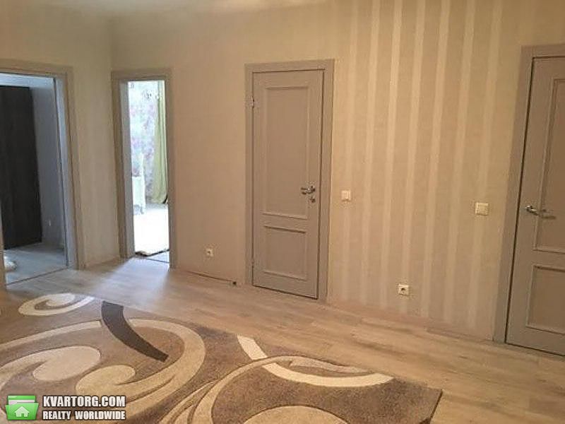 Rent out 3-room apartment. Киев,  Димитрова — photo 7