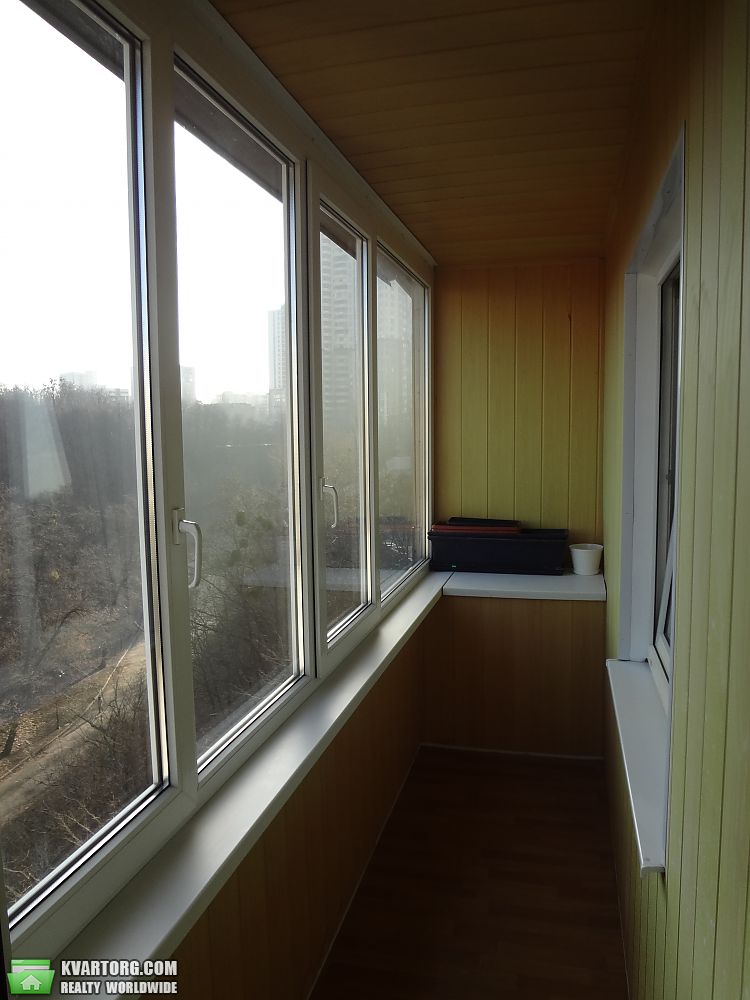 Rent out 1-room apartment. Киев, Шаповала — photo 10