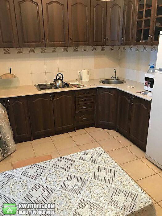 Rent out 1-room apartment. Киев,  Харьковское шоссе — photo 7