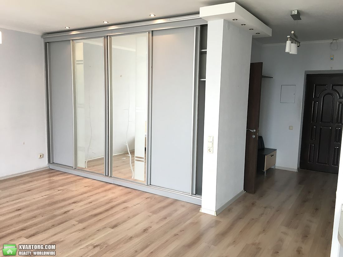 Sell 1-room apartment. Киев,  Краснозвездный пр — photo 4