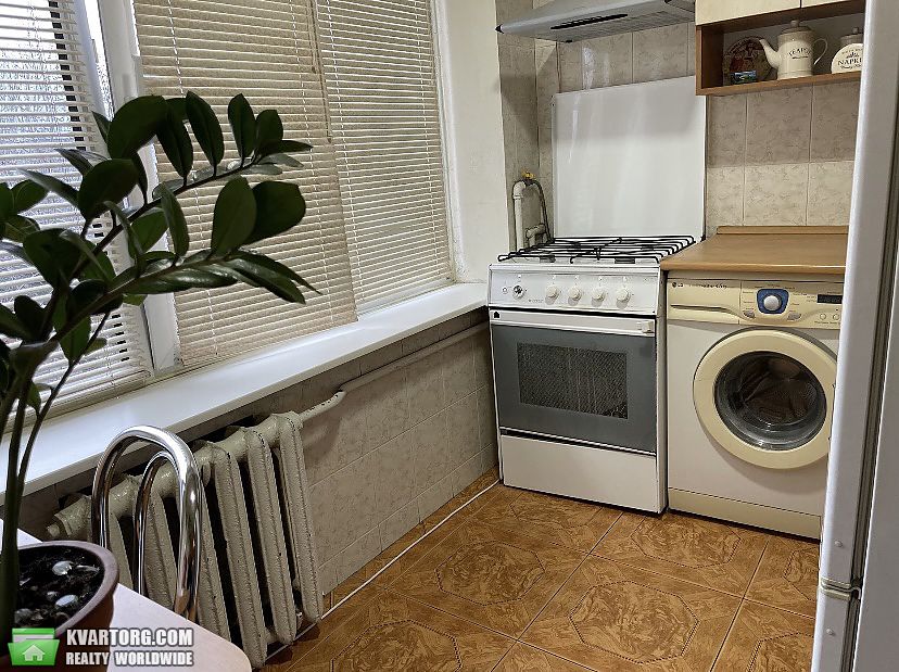 Sell 1-room apartment. Киев,  Красноткацкая — photo 4
