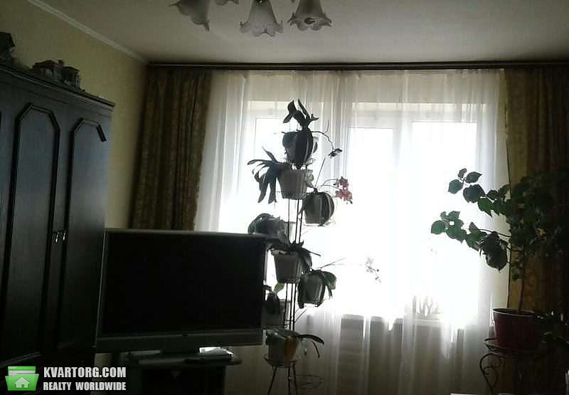 Sell 3-room apartment. Киев,  Свободы пр — photo 1