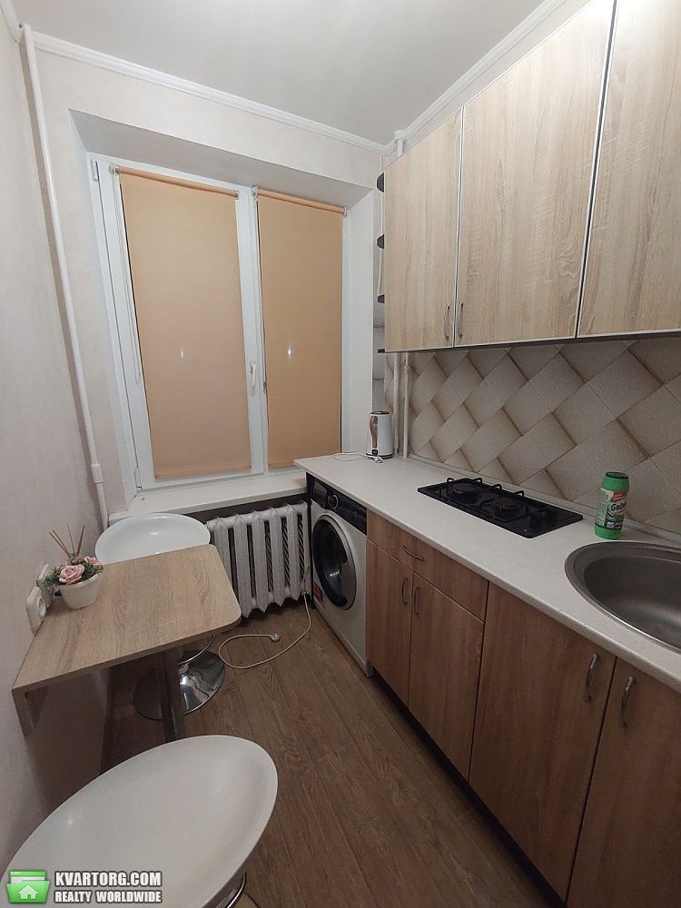 Rent out 1-room apartment. Киев,  Бастионный пер — photo 2