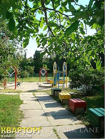 Sell 2-room apartment. Киев, Старонаводницкая — photo 3