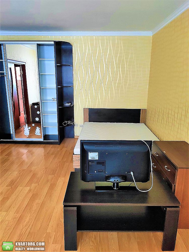 Rent out 1-room apartment. Киев,  Драгоманова — photo 8