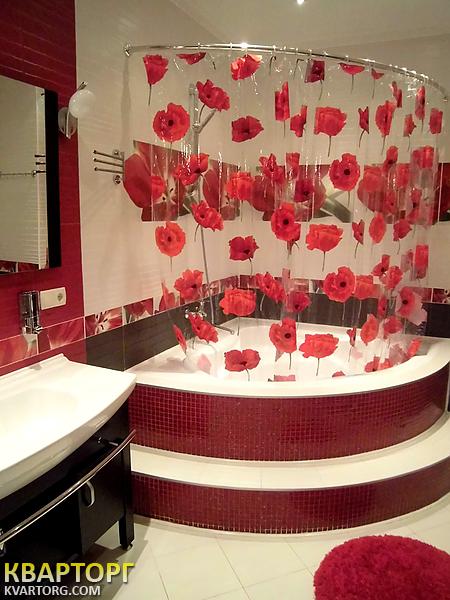 Rent out 3-room apartment. Одесса, Французский бульвар — photo 1