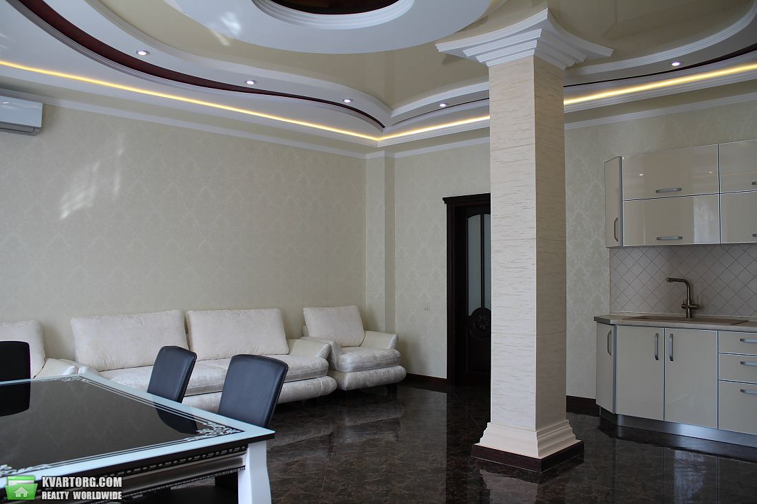 Rent out 3-room apartment. Одесса, военный спуск — photo 2
