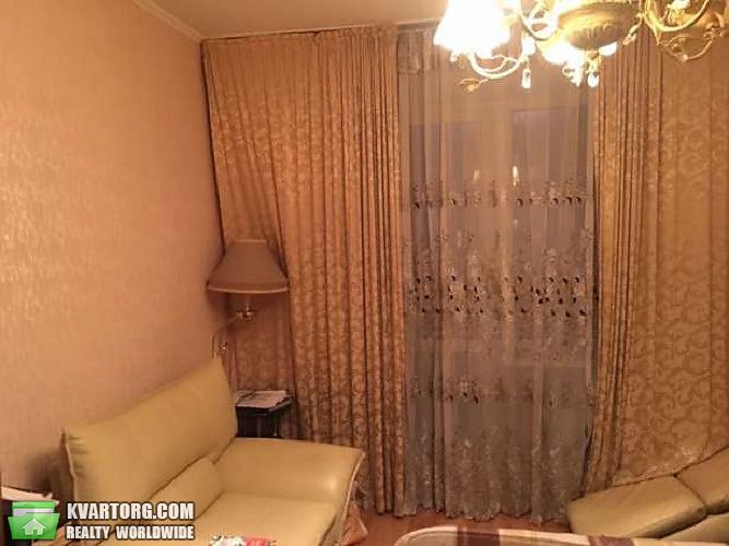 Sell 3-room apartment. Киев,  Героев Днепра — photo 2