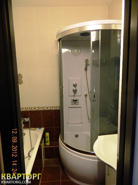 Rent out 1-room apartment. Киев,  Урловская — photo 2