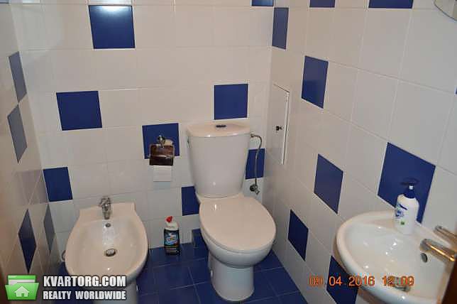 Rent out 2-room apartment. Киев,  Введенская — photo 5