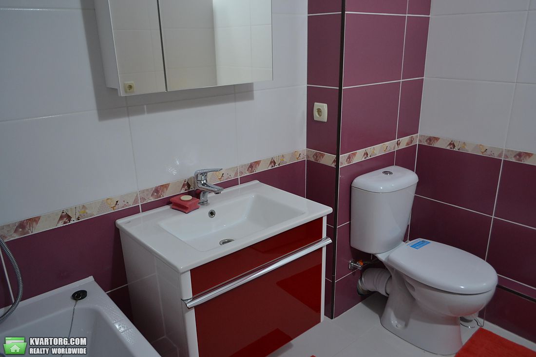 Rent out 1-room apartment. Киев,  Конева — photo 7