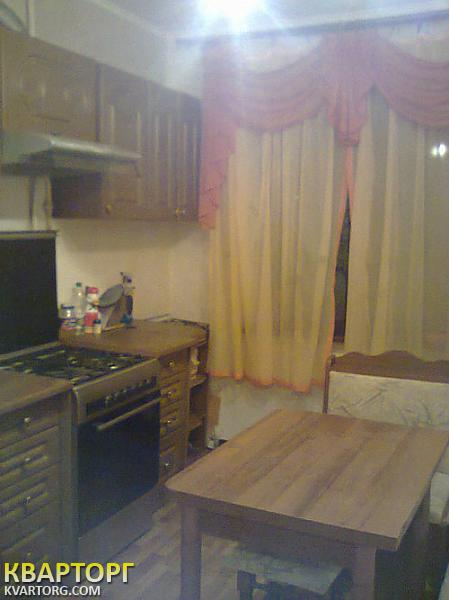 Sell 3-room apartment. Киев,  Березняковская — photo 1