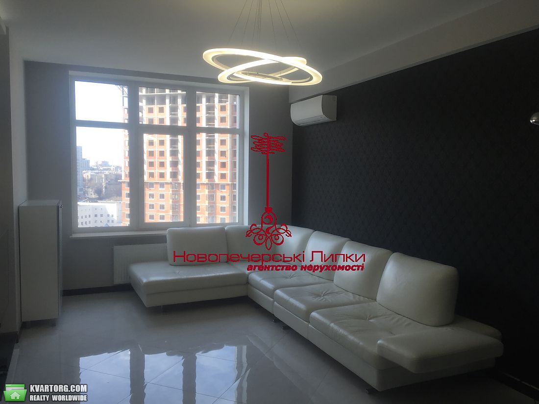 Sell 3-room apartment. Киев,  Драгомирова — photo 1