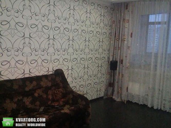 Sell 3-room apartment. Киев,  Лисковская — photo 1